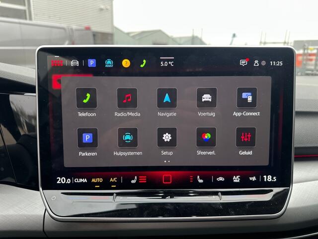 Volkswagen GOLF 1.5 TSI Life Edition, Carplay, Stoelverwarming, Nieuwstaat