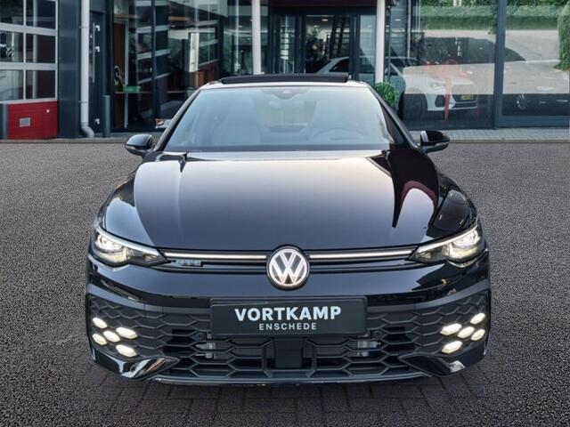 Volkswagen GOLF 1.5 TSI DSG GTE IQ/TREKHAAK/OPENDAK/CAMERA/HEADUPDIS/ACC