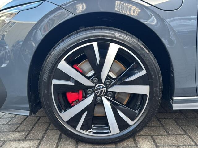 Volkswagen GOLF 1.5 TSI DSG GTE IQ/TREKHAAK/OPENDAK/CAMERA/HEADUPDIS/ACC