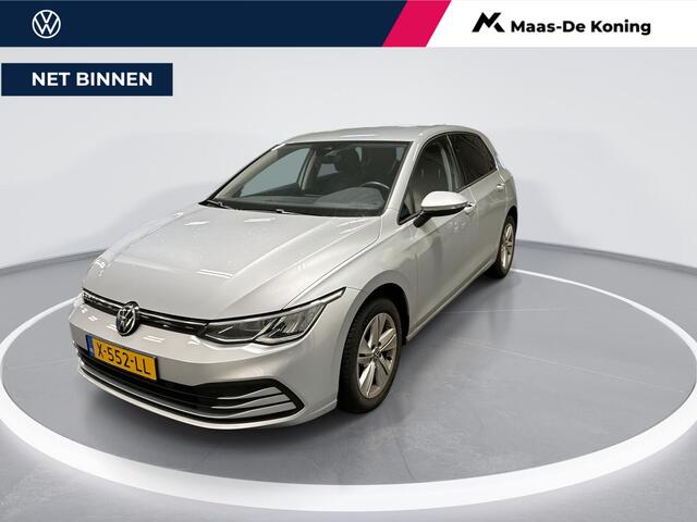 Volkswagen GOLF 1.0 eTSI 110pk Life Business · Apple/Android Car Play · Navigatie · Sfeerverlichting · P-Sensoren · 16'' Inch · Garantie t/m 12-01-2028 of 100.000km