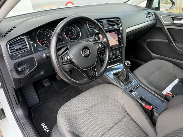 Volkswagen GOLF 1.0 TSI 116PK Comfortline Navi Pdc ACC Trekhaak