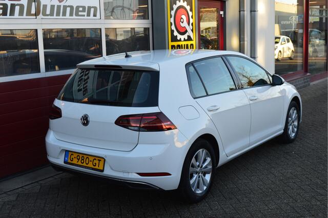 Volkswagen GOLF 1.0 TSI Comfortline Business O.a; PDC, Clima, Navi, ACC, Stoelverw, Carplay, Etc. All-in prijs!