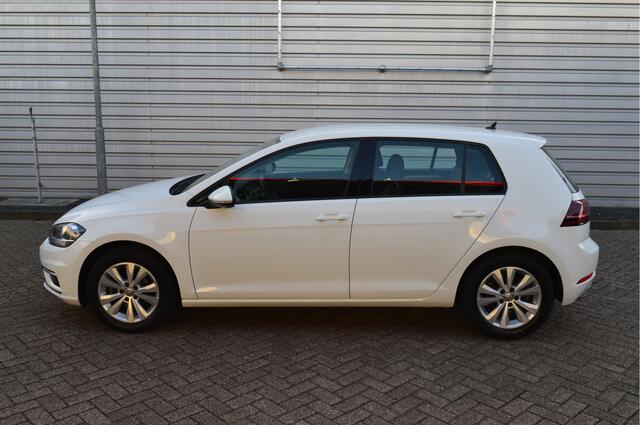 Volkswagen GOLF 1.0 TSI Comfortline Business O.a; PDC, Clima, Navi, ACC, Stoelverw, Carplay, Etc. All-in prijs!