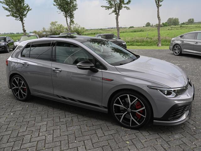 Volkswagen GOLF 2.0 GTI 301pk Club Sport Pano Harman/Kardon Head-Up 19-Inch IQ-Light VOL!