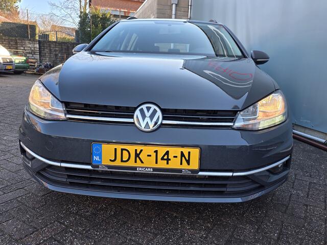 Volkswagen GOLF 1.0 TSI Highline TEL LM VERW STOELEN