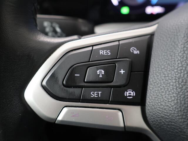 Volkswagen GOLF 1.0 TSI Life | 110 PK | Climate control | LED verlichting | Adaptive cruise control |