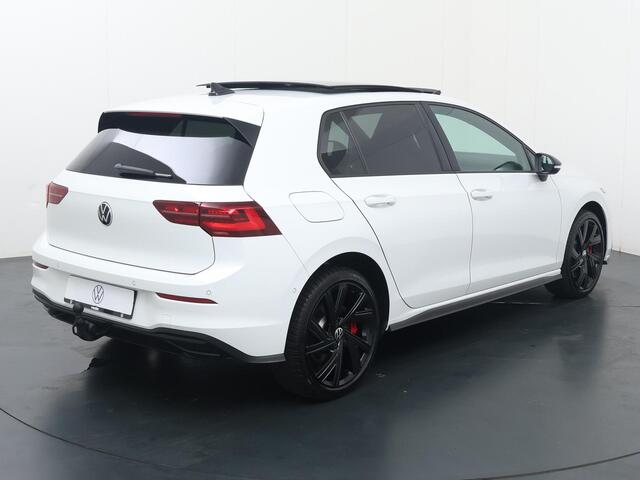 Volkswagen GOLF 1.4 eHybrid GTE | 245 PK | SoH 91% | Trekhaak | Panoramadak | Matrix LED koplampen | Apple Carplay/Android Auto |