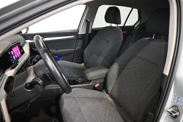 Volkswagen GOLF 1.5 eTSI R-Line Automaat Clima Carplay Cruise Control Rijklaarprijs Inruil Mogelijk!