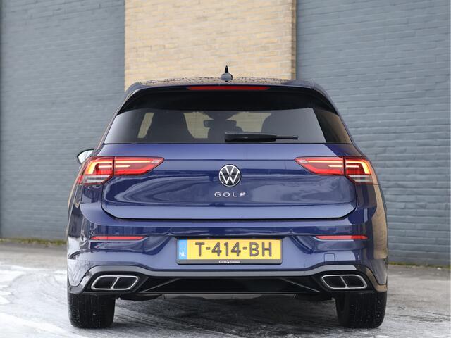 Volkswagen GOLF 8 1.5 TSI R-Line | ACC | Stoel- & Stuurverwarming | LED | Carplay | Sfeerverlichting |