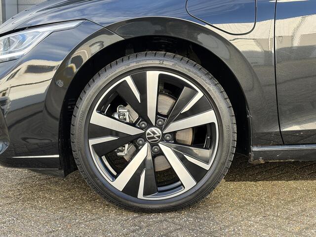 Volkswagen GOLF 1.5 eHybrid Life Edition | Pano | LED | Camera | Parkeer sensoren |