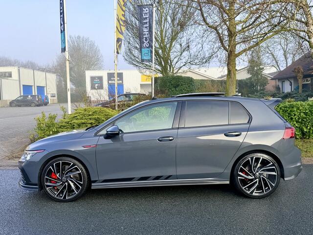 Volkswagen GOLF 2.0 TSI GTI 45 Clubsport 300PK DSGoPanooHeadUp