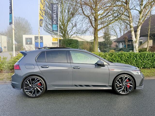 Volkswagen GOLF 2.0 TSI GTI 45 Clubsport 300PK DSGoPanooHeadUp