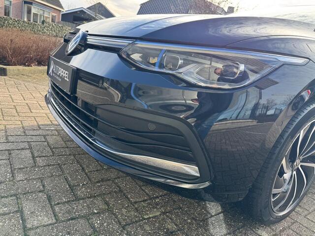 Volkswagen GOLF 1.5 eTSI Style | DSG | LED | Trekhaak | ACC | Navi | App-Conn. | Camera