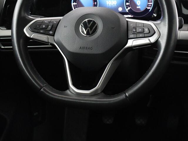 Volkswagen GOLF 1.0 TSI Life | Carplay | Sfeerverlichting | Adaptive cruise | Navigatie | Parkeerhulp | Climate control | Full LED | Bluetooth