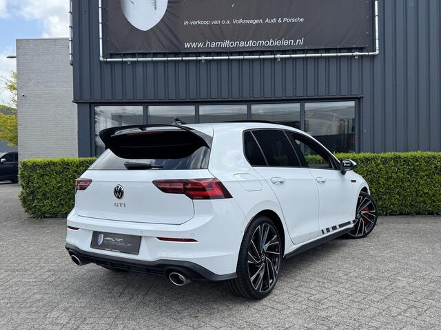 Volkswagen GOLF 8 GTI Clubsport 2.0 TSI 300pk DSG / Aut. Full options fabrieksgarantie 69dkm!!