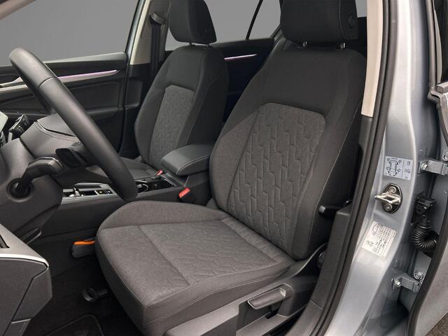 Volkswagen GOLF Life Edition 1.5 TSI eHybrid 204pk DSG Automaat Adaptive cruise control, Achteruitrijcamera, LED koplampen, Stoelverwarming, Parkeersensoren, Stuurwiel verwarmd