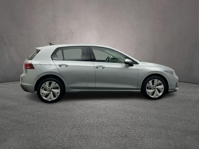 Volkswagen GOLF Life Edition 1.5 TSI eHybrid 204pk DSG Automaat Adaptive cruise control, Achteruitrijcamera, LED koplampen, Stoelverwarming, Parkeersensoren, Stuurwiel verwarmd