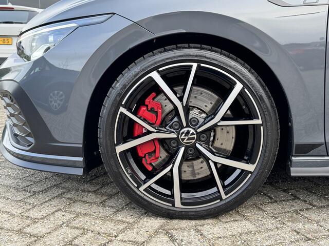 Volkswagen GOLF 8 GTI Clubsport 2.0 TSI 300pk DSG / Aut. IQ Light Panoramadak Head Up Harman Kardon 19" !!