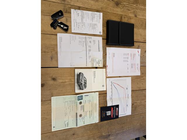 Volkswagen GOLF 8 GTI Clubsport 2.0 TSI 300pk DSG / Aut. IQ Light Panoramadak Head Up Harman Kardon 19" !!