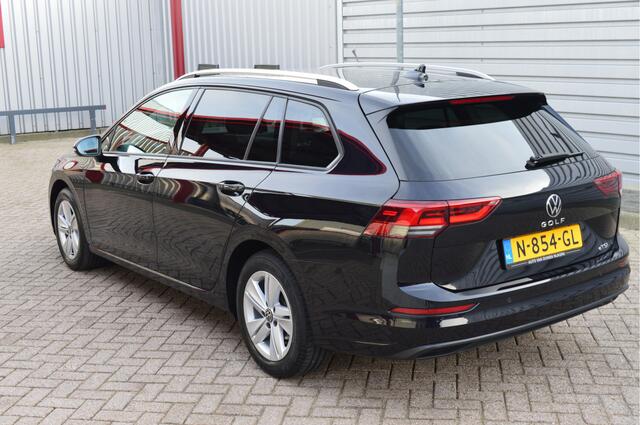 Volkswagen GOLF Variant 1.0 eTSI Life Business O.a: Stoelverw, Stuurverw, Camera, PDC, Carplay, Etc. All-in prijs!
