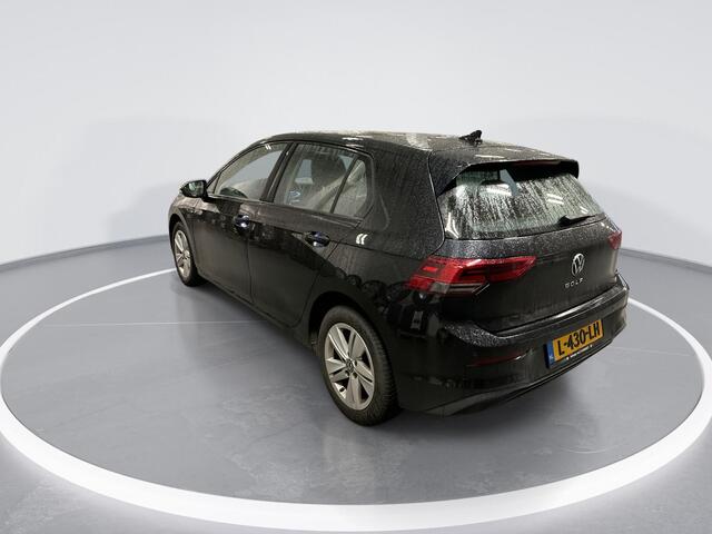 Volkswagen GOLF 1.0 TSI 110pk Life · Apple/Android Car Play · P-Sensoren · Draadloos Opladen · DAB · 16'' Inch ·