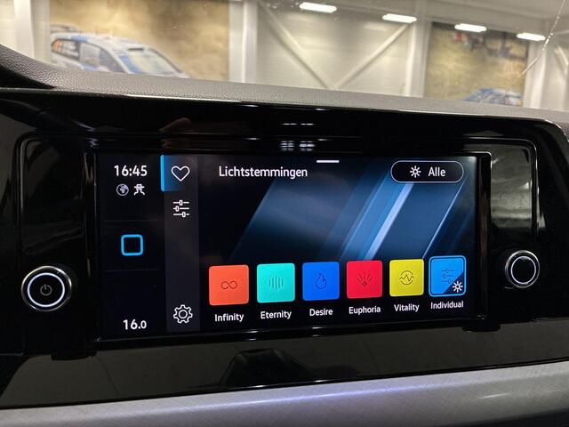 Volkswagen GOLF 1.0 TSI 110pk Life · Apple/Android Car Play · P-Sensoren · Draadloos Opladen · DAB · 16'' Inch ·