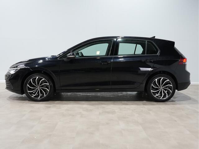 Volkswagen GOLF 1.0 TSI 110pk Life Business Navigatie Camera 17"velgen ACC 120