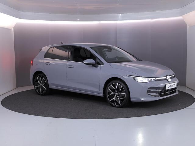 Volkswagen GOLF 1.5 eHybrid 50 Edition 204 PK PHEV | Verlengde garantie | Navigatie | 18" LM velgen | Parkeercamera |