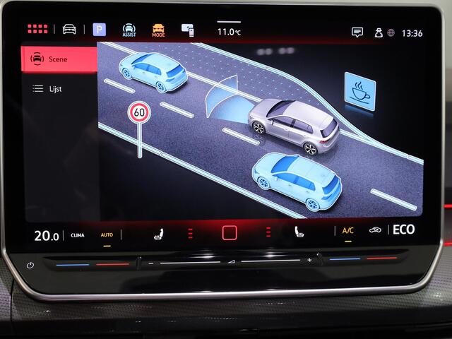 Volkswagen GOLF 1.5 eHybrid 50 Edition 204 PK PHEV | Verlengde garantie | Navigatie | 18" LM velgen | Parkeercamera |