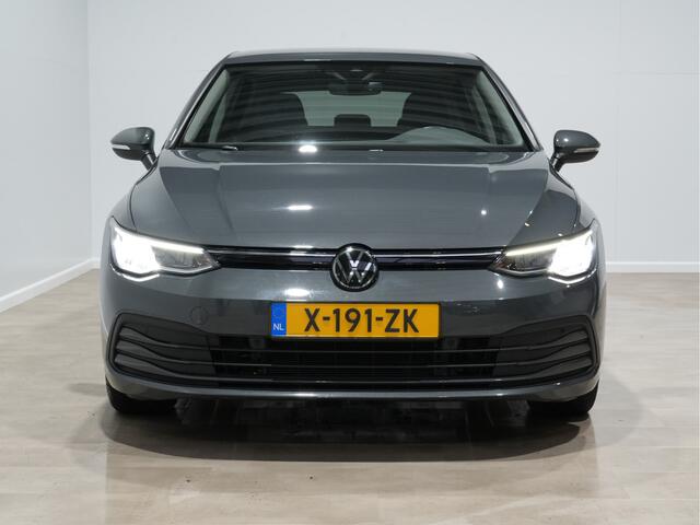 Volkswagen GOLF 1.0 eTSI 110pk DSG Life Business Navigatie Massage Pdc Memory