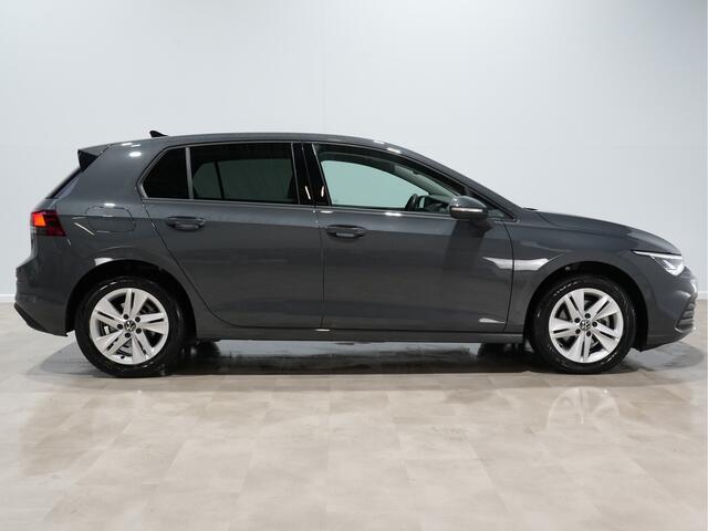 Volkswagen GOLF 1.0 eTSI 110pk DSG Life Business Navigatie Massage Pdc Memory