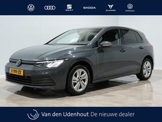 volkswagen-golf-1.0-etsi-110pk-dsg-
