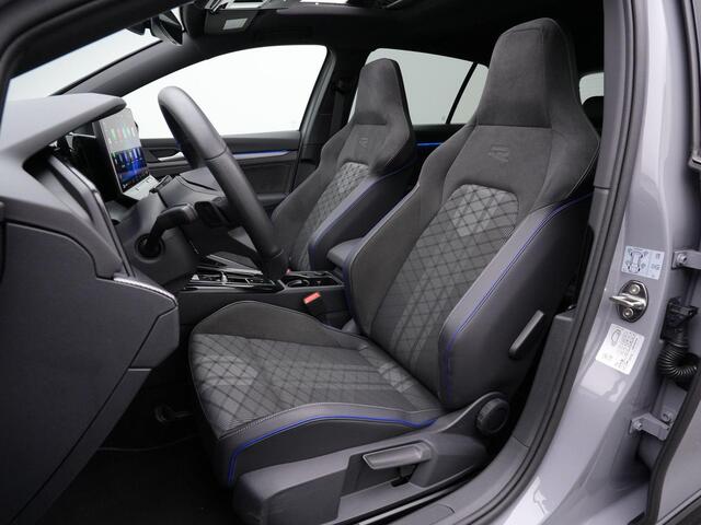 Volkswagen GOLF 1.5 eTSI 150 pk DSG R-Line | Panoramadak | 360 camera | IQ Light | Head-up display | Stuur-/stoelverwarming