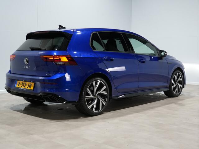 Volkswagen GOLF 1.5 eTSI 150pk R-Line Business+ Navigatie 18"velgen Privacy glas Keyless Camera