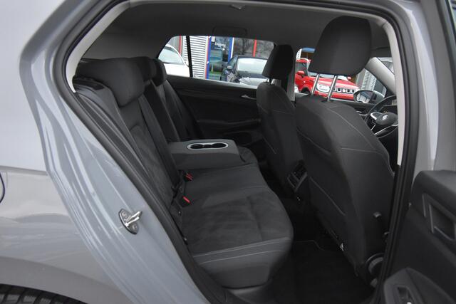 Volkswagen GOLF 1.5 TSI Life Business , VIRTUAL COCKPIT, A UITRIJ CAM , LED KOPL , CR CONTR ,