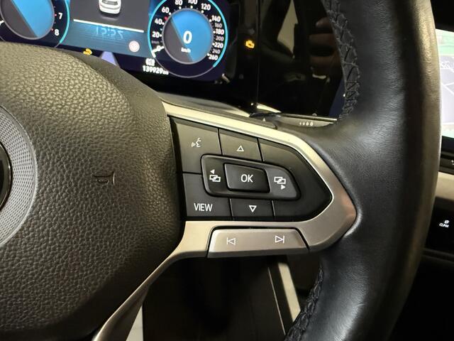 Volkswagen GOLF 1.5 TSI Life Business