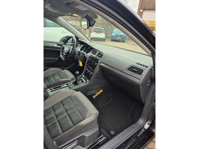 Volkswagen GOLF Variant 1.5 TSI Comfortline Business TREKHAAK MASSAGESTOEL ADD CRUISE