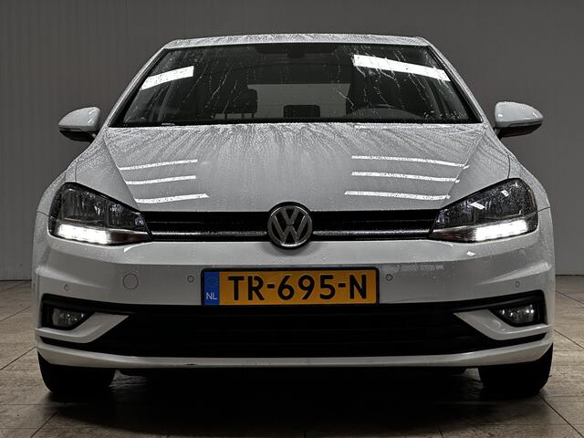 Volkswagen GOLF 1.0 TSI Comfortline /Camera /Apple + Android /DAB+! /Navi /Climat /Elek. pakket /Bluetooth /16"LMV /LED Dagrijverl. /PDC V+A /Extra getint glas /Mistlampen /Isofix /Armsteun.