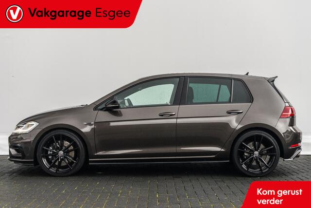 Volkswagen GOLF 2.0 TSI 310 pk 4Motion R | Dyn | Pano | Leer | Akra | Lane Ast | ACC | Bom volle R Nieuw prijs 63.000 Euro | Keyles | Pdc |