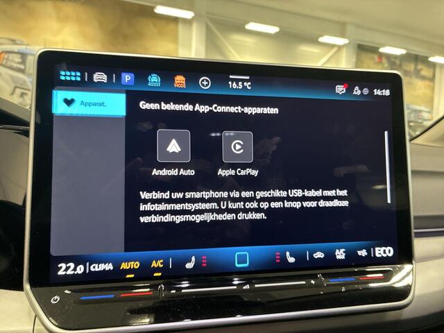 Volkswagen GOLF 1.5 eHybrid 204pk DSG Life Edition · Camera · Apple/Android Car Play · Stoel&- Stuurverwarming · P-Sensoren · Sfeerverlichting · 18'' Inch · Garantie t/m 16-06-2029 of 100.000km