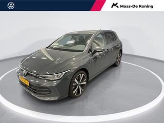 volkswagen-golf-1.5-ehybrid-204pk-d