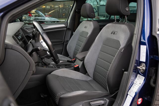 Volkswagen GOLF Variant 1.5 TSI Highline Business R , Panoramadak, Adap. cruise, Trekhaak, Dynaudio