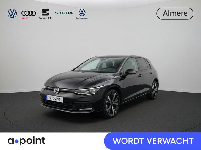 Volkswagen GOLF 1.5 eHybrid Life Edition 204 PK PHEV | Verlengde garantie | Panorama dak | 18 "LM velgen |