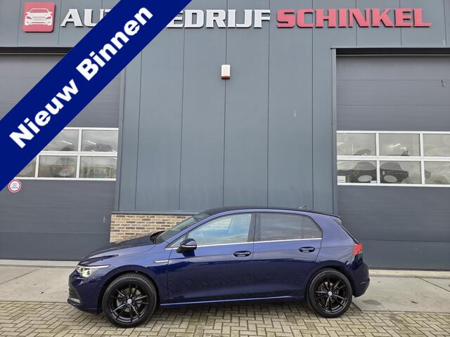 Volkswagen GOLF 1.5 eTSI Style Camera,massage,stuurverwarming!!