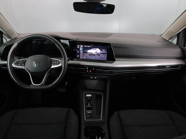 Volkswagen GOLF 1.0 eTSI Life 110 pk Automaat (DSG) | Verlengde garantie | Navigatie | Panoramadak | Parkeersensoren | Achteruitrijcamera | Autom. airco (3 zones) |