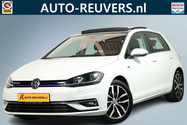 Volkswagen GOLF 1.5 TSI Highline JOIN Panorama / Opendak / DSG / Dynamic LED / Navi