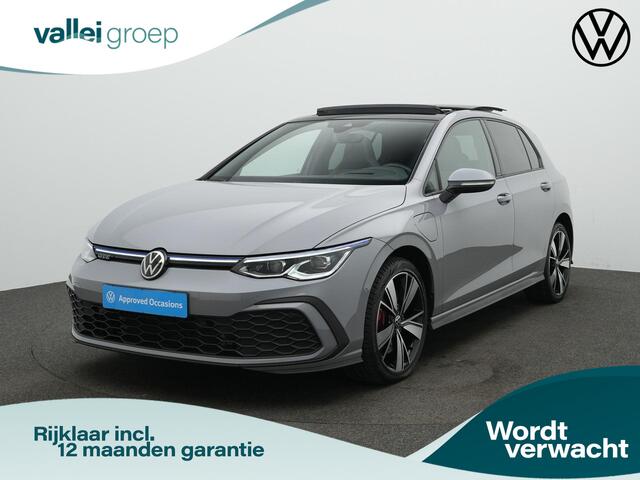 Volkswagen GOLF 1.4 eHybrid 245 pk DSG GTE | Panoramadak | Head-up display | IQ Light | Stuur-/stoelverwarming