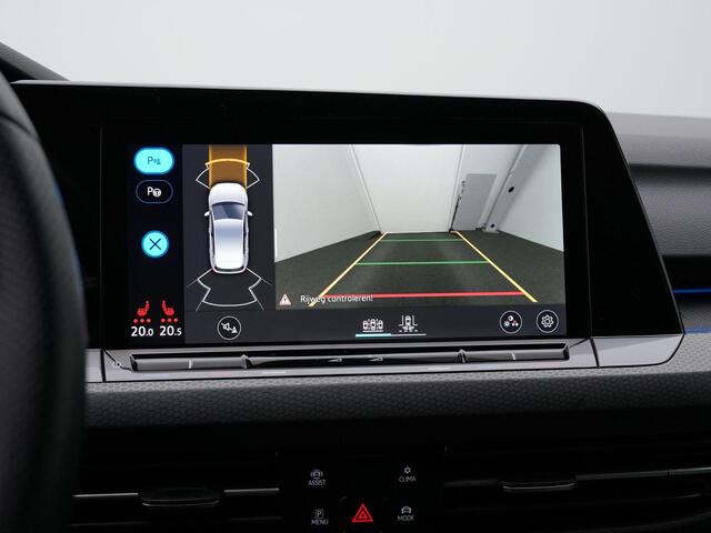 Volkswagen GOLF 1.4 eHybrid 245 pk DSG GTE | Panoramadak | Head-up display | IQ Light | Stuur-/stoelverwarming