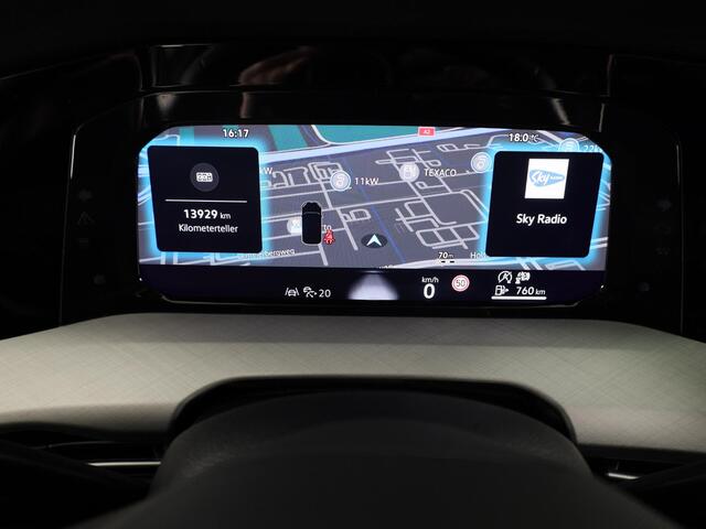 Volkswagen GOLF variant Life Business 1.5 TSI 85 kW / 116 pk Variant 6 ver Navigatie | Extra getint glas | Verlengde garantie