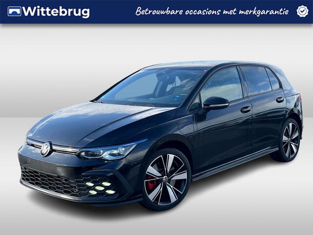 Volkswagen GOLF 1.4 eHybrid 245PK GTE / IQ LED / Achteruitrijcamera / Stuur + Stoelverwarming / Dodehoek Sensor / Keyless